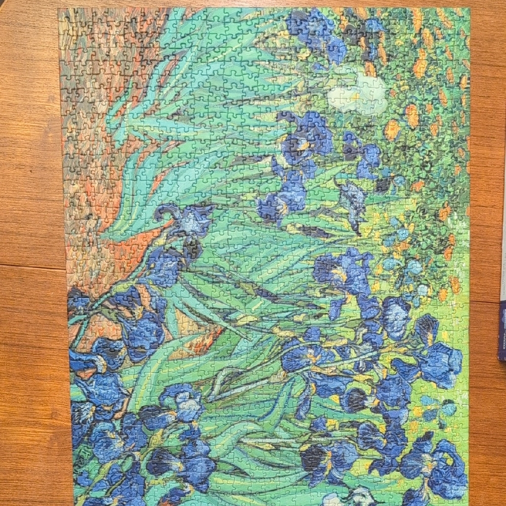 Vincent van Gogh: Irises 1000-piece Jigsaw Puzzle